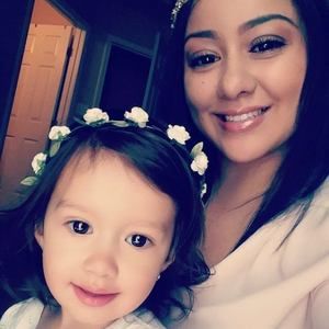 Meet your Posher, Karina